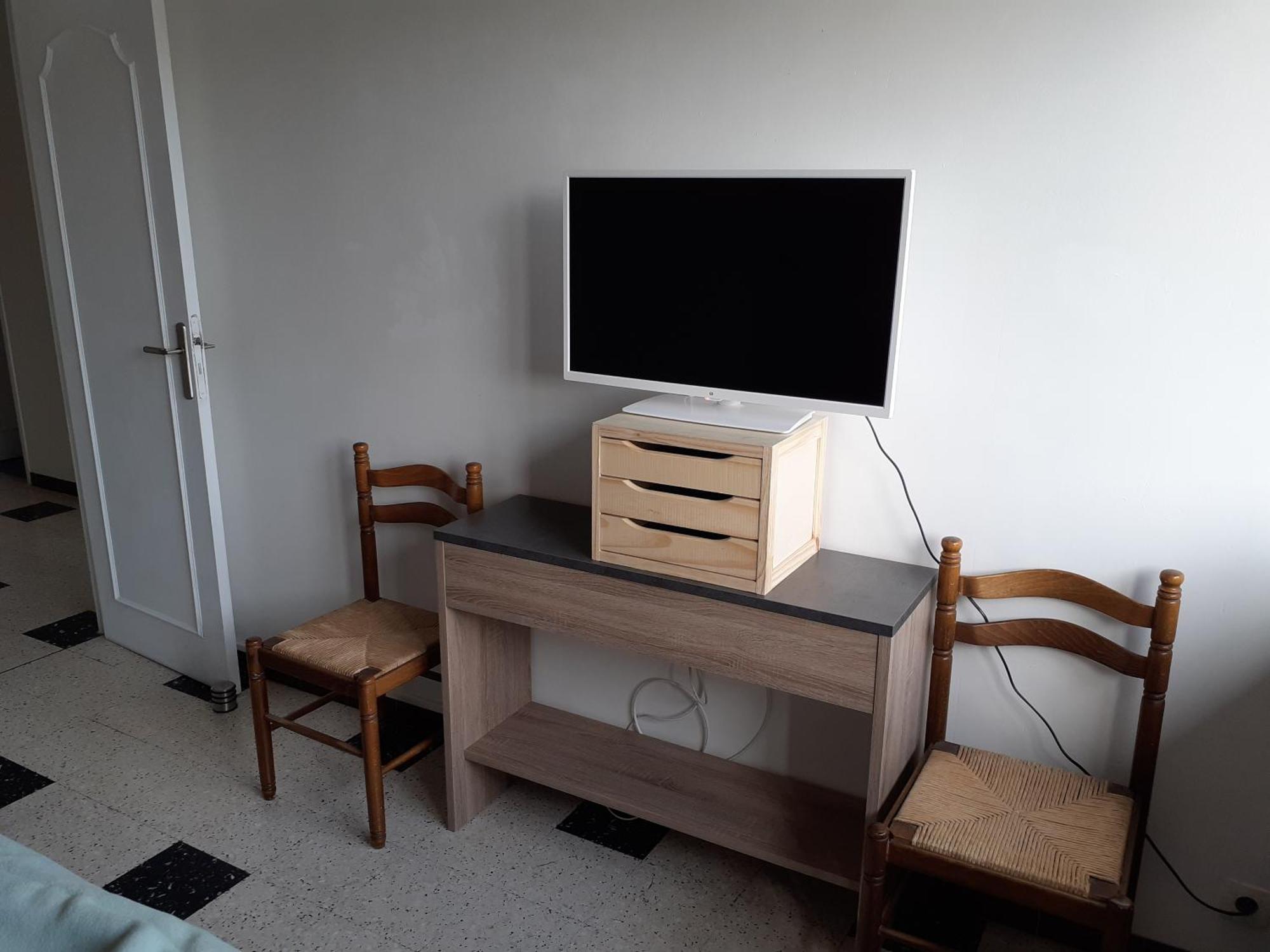 Chambre B1 Dans Un Appartement En Colocation Marseille Exterior photo